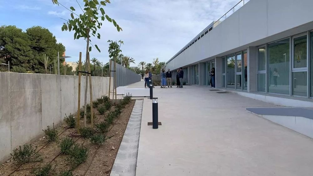 Valverde Building — UMH